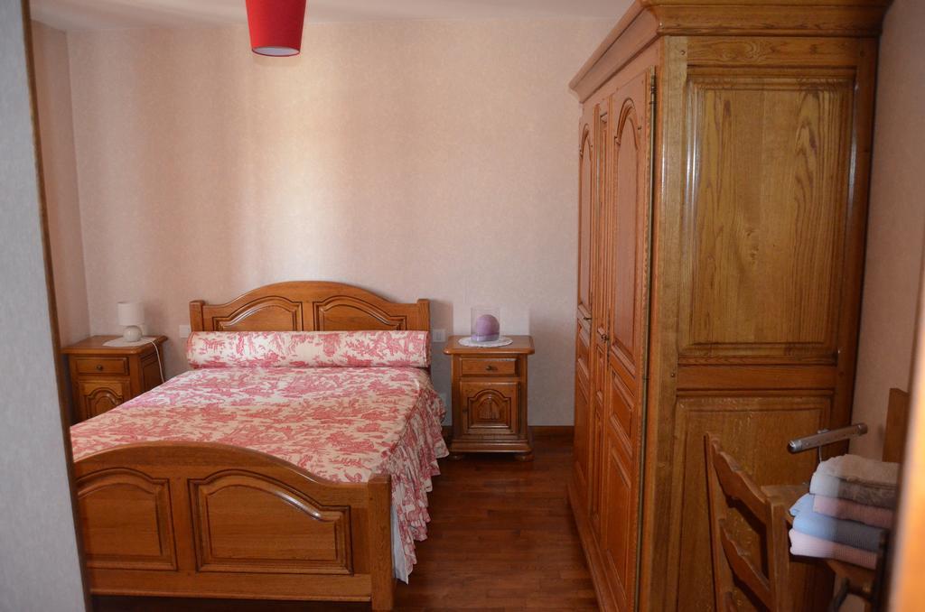 Chambres D'Hotes & Champagne Douard La Chapelle-Monthodon 외부 사진