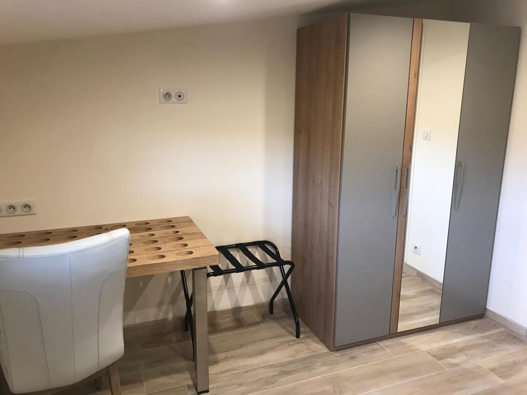 Chambres D'Hotes & Champagne Douard La Chapelle-Monthodon 외부 사진